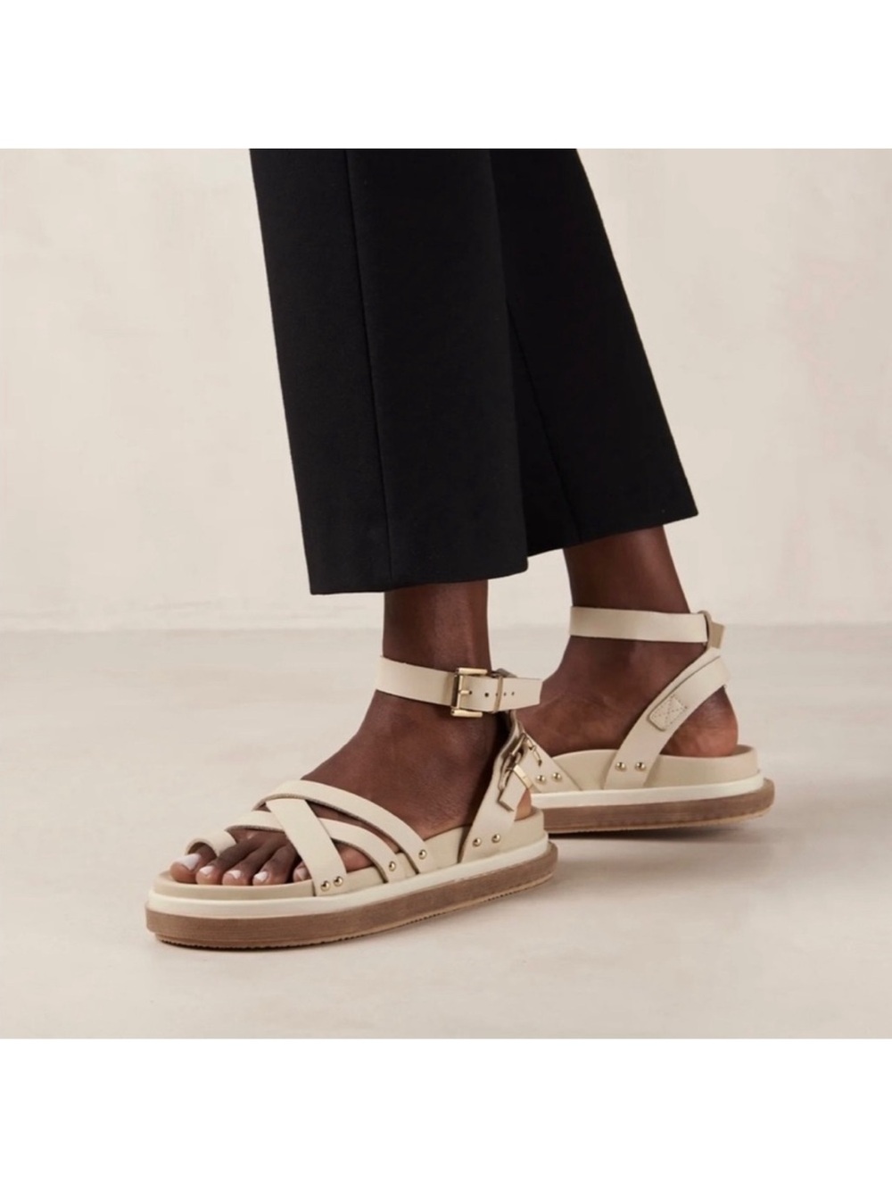 ALOHAS Cream Strappy Leather Sandals